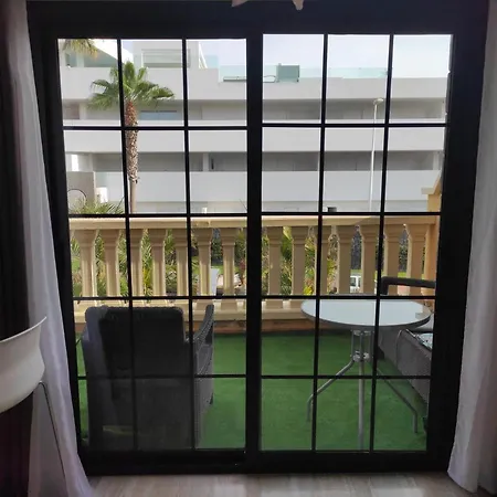 Baobab Suites Terrace Sea Views アデヘ